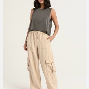 BDG Linen Women's Ecru Cargo Pants size S